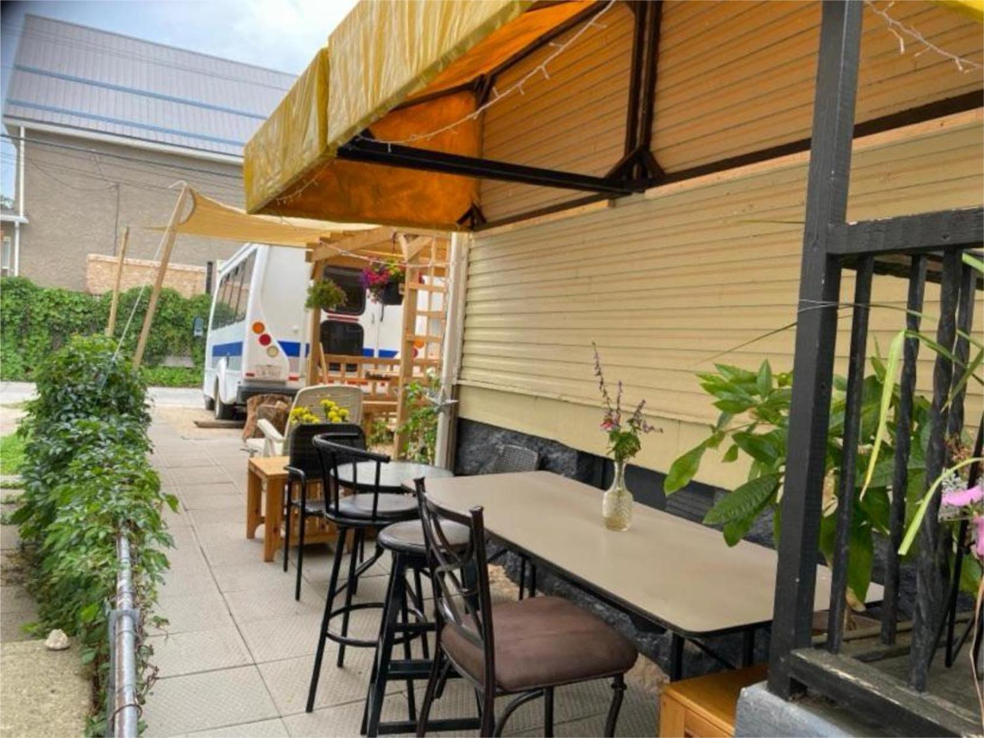 Maryland Homestay In Winnpeg Downtown ウィニペグ エクステリア 写真