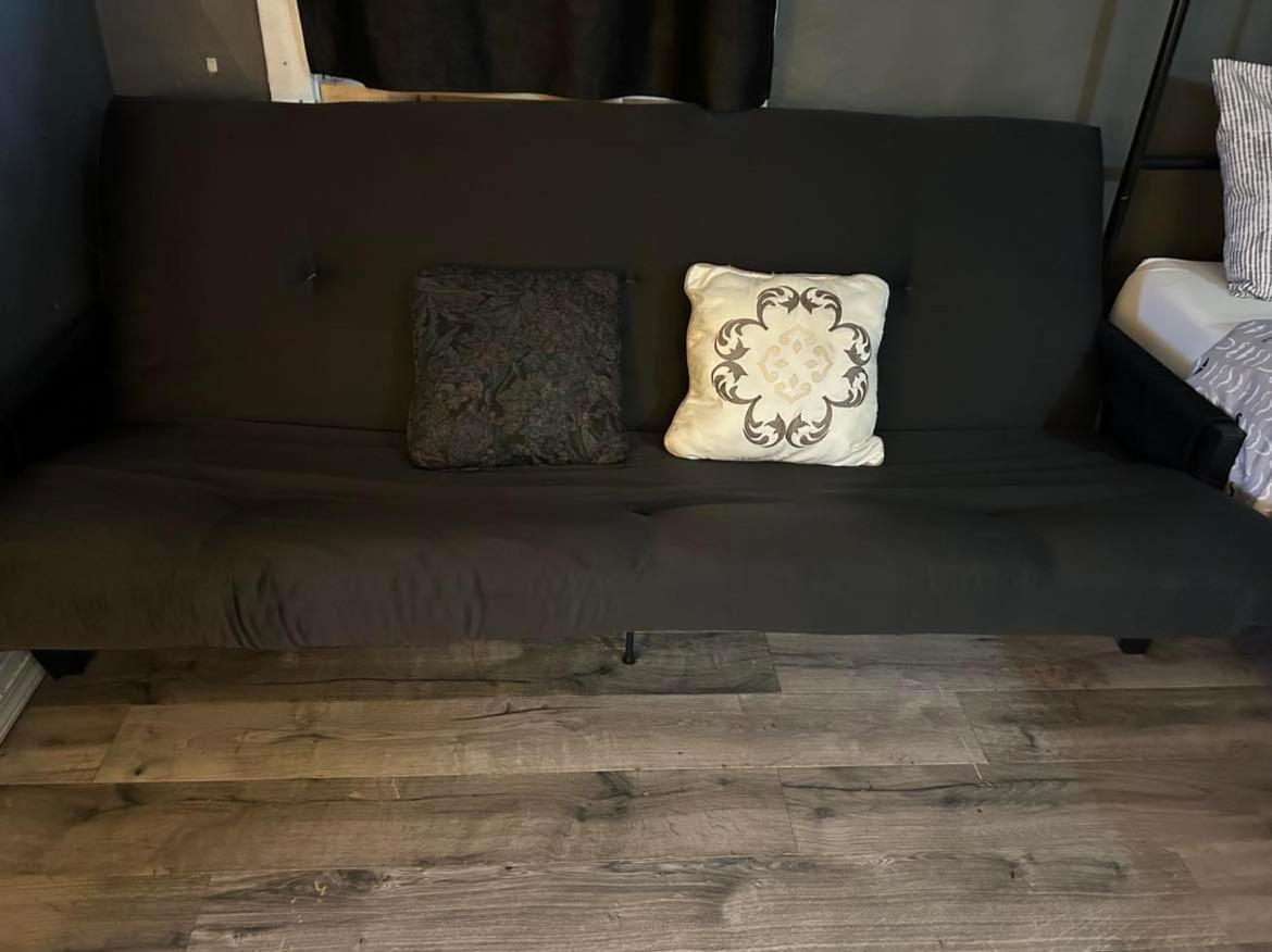 Maryland Homestay In Winnpeg Downtown ウィニペグ 部屋 写真